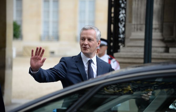 (91) Bruno Le Maire en déplacement dans l’Essonne se justifie sur la hausse du prix de l’électricité